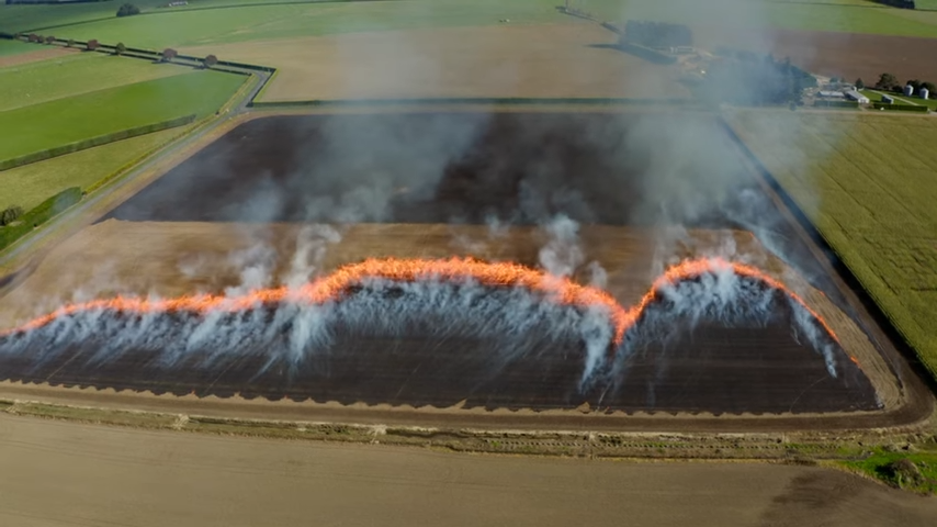 Preparing your land before the wildfire season: pile burns icon